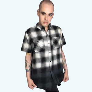 Ninth Hall Medium good condition plaid T shirt button down grey and black